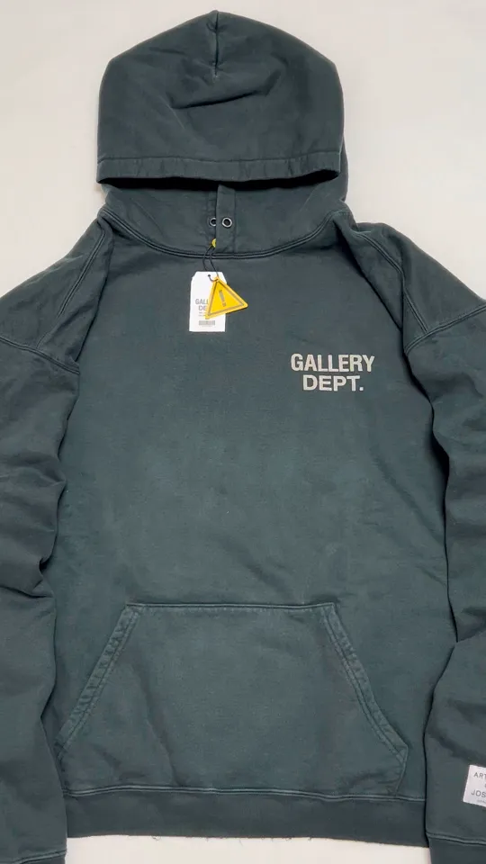 GALLERY DEPT. 90'S GD LOGO HOODIE 90's retro destruction English hoodie blue and black S-XL ⚠️Note: The color of this style should be green and black, not black! Requires custom weaving and dyeing. 500g high weight sweatshirt fabric. Fleece treatment on the inside. Overall wide and comfortable. Loose fit. Trendy and fashionable. Consistent with the original. Discharge printing process. Consistent with the original hang tag. Hanging grain with G LOGO.